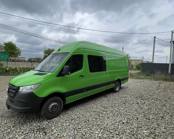 Зеленый Мерседес Sprinter, объемом двигателя 0 л и пробегом 130 тыс. км за 65976 $, фото 10 на Automoto.ua