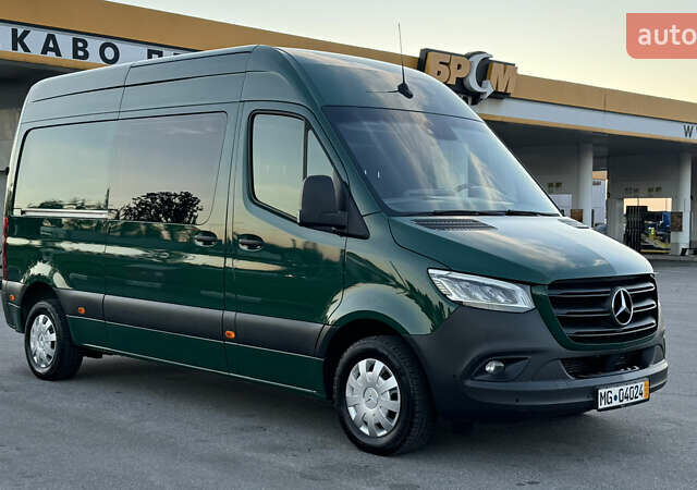 Зеленый Мерседес Sprinter, объемом двигателя 2.2 л и пробегом 271 тыс. км за 28700 $, фото 13 на Automoto.ua