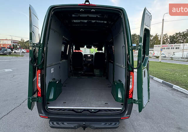 Зеленый Мерседес Sprinter, объемом двигателя 2.2 л и пробегом 271 тыс. км за 28700 $, фото 69 на Automoto.ua