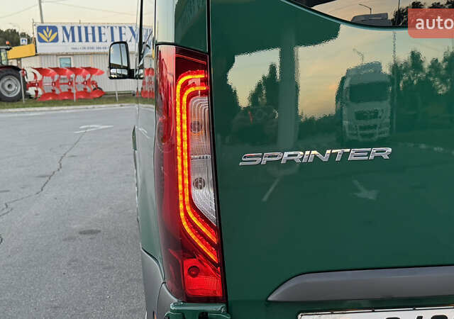 Зеленый Мерседес Sprinter, объемом двигателя 2.2 л и пробегом 271 тыс. км за 28700 $, фото 82 на Automoto.ua