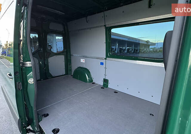 Зеленый Мерседес Sprinter, объемом двигателя 2.2 л и пробегом 271 тыс. км за 28700 $, фото 58 на Automoto.ua