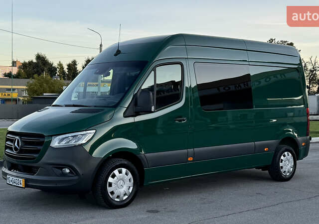 Зеленый Мерседес Sprinter, объемом двигателя 2.2 л и пробегом 271 тыс. км за 28700 $, фото 3 на Automoto.ua