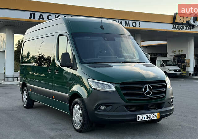 Зеленый Мерседес Sprinter, объемом двигателя 2.2 л и пробегом 271 тыс. км за 28700 $, фото 14 на Automoto.ua