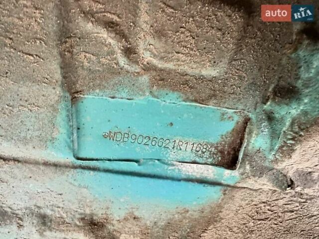 Зеленый Мерседес Sprinter, объемом двигателя 2.15 л и пробегом 600 тыс. км за 4500 $, фото 7 на Automoto.ua