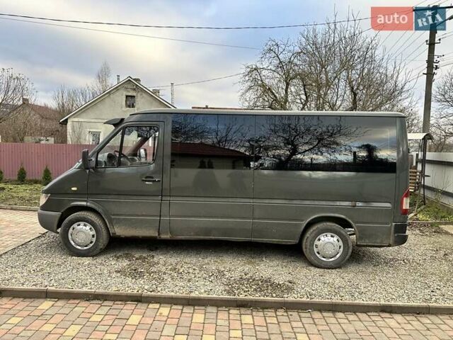 Зеленый Мерседес Sprinter, объемом двигателя 2.15 л и пробегом 600 тыс. км за 4500 $, фото 15 на Automoto.ua