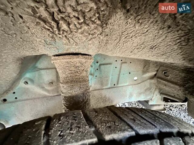 Зеленый Мерседес Sprinter, объемом двигателя 2.15 л и пробегом 600 тыс. км за 4500 $, фото 14 на Automoto.ua