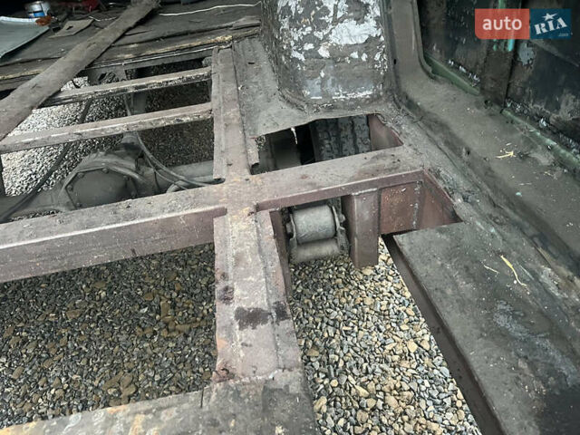 Зеленый Мерседес Sprinter, объемом двигателя 2.15 л и пробегом 480 тыс. км за 3999 $, фото 10 на Automoto.ua