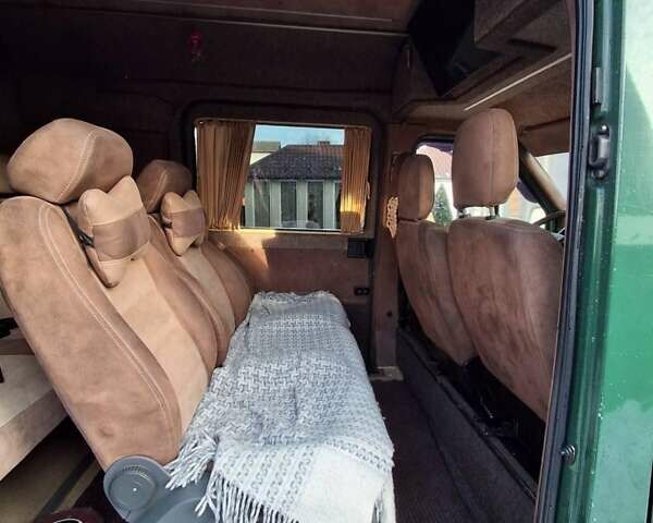 Зелений Мерседес Sprinter, об'ємом двигуна 2.7 л та пробігом 450 тис. км за 7800 $, фото 11 на Automoto.ua