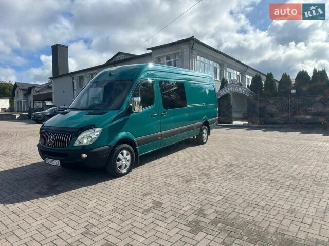 Зеленый Мерседес Sprinter, объемом двигателя 3 л и пробегом 500 тыс. км за 18900 $, фото 1 на Automoto.ua