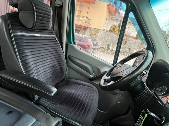 Зелений Мерседес Sprinter, об'ємом двигуна 2.99 л та пробігом 620 тис. км за 24500 $, фото 37 на Automoto.ua