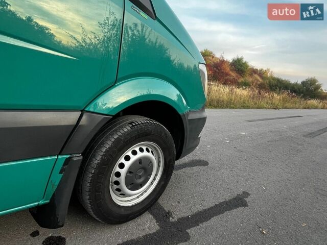 Зелений Мерседес Sprinter, об'ємом двигуна 2.99 л та пробігом 620 тис. км за 24500 $, фото 21 на Automoto.ua