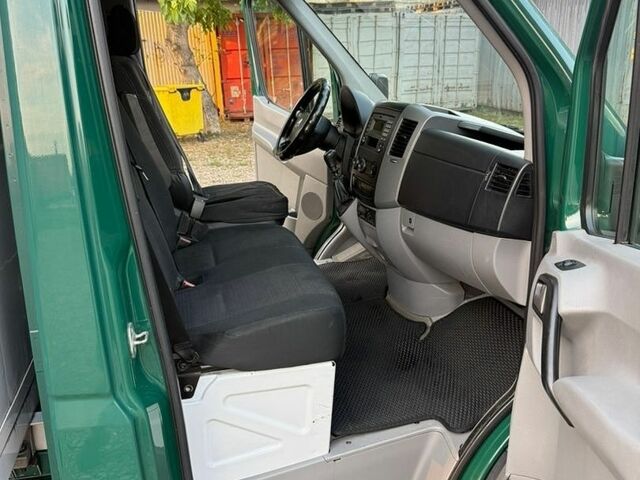 Зелений Мерседес Sprinter, об'ємом двигуна 2.1 л та пробігом 330 тис. км за 19500 $, фото 5 на Automoto.ua