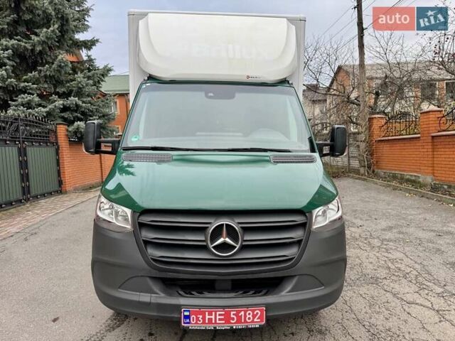Зелений Мерседес Sprinter, об'ємом двигуна 2.2 л та пробігом 170 тис. км за 31999 $, фото 1 на Automoto.ua