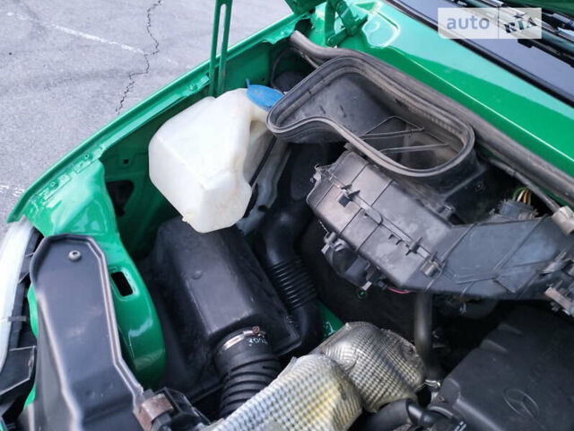 Зеленый Мерседес Sprinter, объемом двигателя 2.69 л и пробегом 370 тыс. км за 15500 $, фото 32 на Automoto.ua