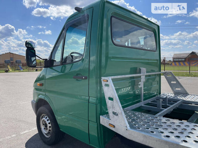 Зеленый Мерседес Sprinter, объемом двигателя 2.69 л и пробегом 370 тыс. км за 15500 $, фото 21 на Automoto.ua