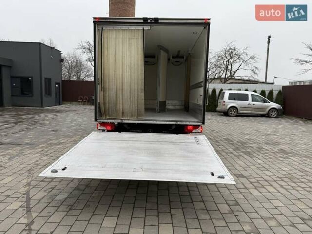 Зеленый Мерседес Sprinter, объемом двигателя 0 л и пробегом 165 тыс. км за 26750 $, фото 51 на Automoto.ua