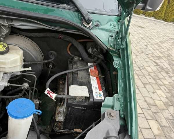 Зеленый Мерседес Sprinter, объемом двигателя 0 л и пробегом 165 тыс. км за 26750 $, фото 26 на Automoto.ua