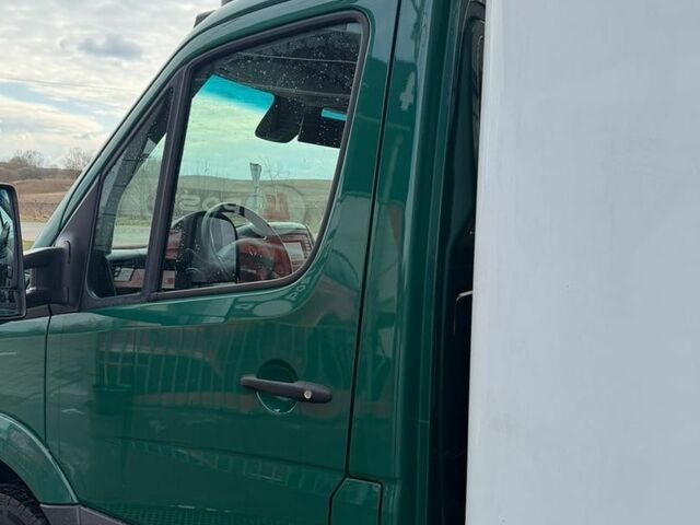 Зеленый Мерседес Sprinter, объемом двигателя 2.99 л и пробегом 148 тыс. км за 49500 $, фото 7 на Automoto.ua