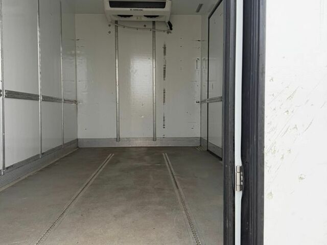 Зеленый Мерседес Sprinter, объемом двигателя 2.99 л и пробегом 148 тыс. км за 49500 $, фото 25 на Automoto.ua