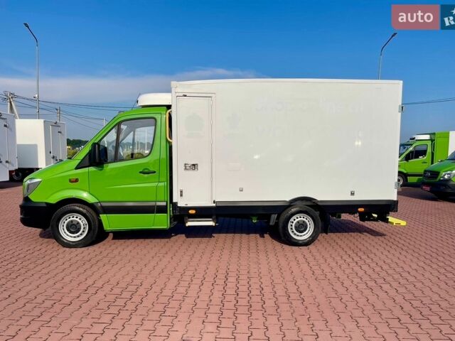 Зелений Мерседес Sprinter, об'ємом двигуна 2.1 л та пробігом 309 тис. км за 24900 $, фото 6 на Automoto.ua
