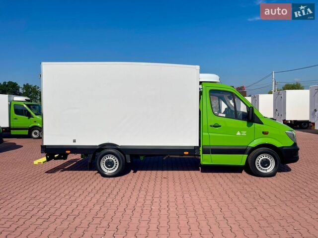Зелений Мерседес Sprinter, об'ємом двигуна 2.1 л та пробігом 326 тис. км за 24900 $, фото 5 на Automoto.ua