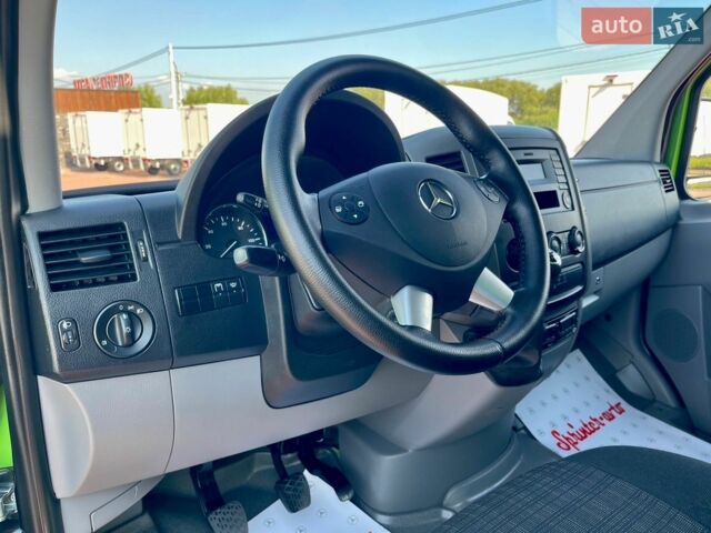 Зелений Мерседес Sprinter, об'ємом двигуна 2.1 л та пробігом 326 тис. км за 24900 $, фото 26 на Automoto.ua