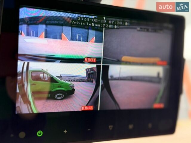 Зеленый Мерседес Sprinter, объемом двигателя 2.1 л и пробегом 278 тыс. км за 24500 $, фото 24 на Automoto.ua
