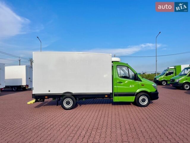 Зелений Мерседес Sprinter, об'ємом двигуна 2.1 л та пробігом 309 тис. км за 24900 $, фото 7 на Automoto.ua