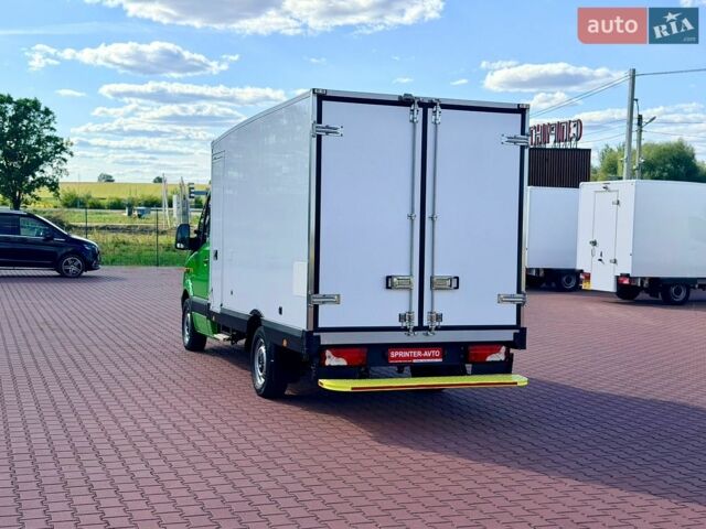Зелений Мерседес Sprinter, об'ємом двигуна 2.1 л та пробігом 365 тис. км за 24900 $, фото 11 на Automoto.ua