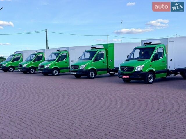 Зелений Мерседес Sprinter, об'ємом двигуна 2.1 л та пробігом 365 тис. км за 24900 $, фото 2 на Automoto.ua