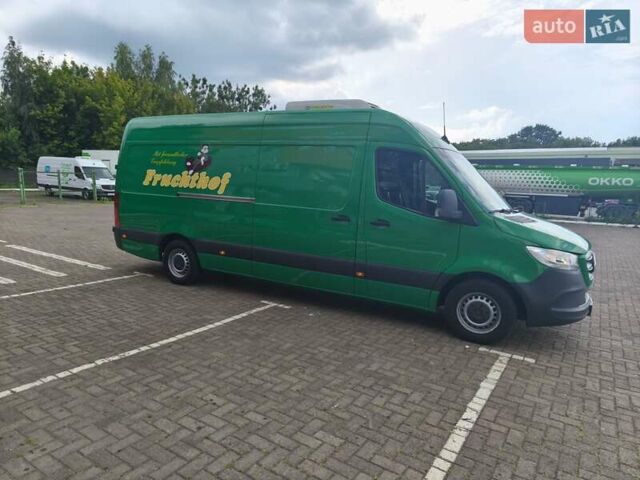 Зелений Мерседес Sprinter, об'ємом двигуна 0 л та пробігом 274 тис. км за 28900 $, фото 5 на Automoto.ua