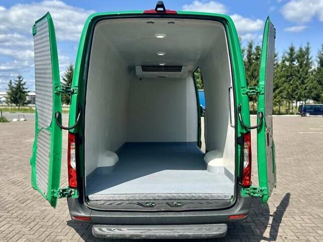 Зелений Мерседес Sprinter, об'ємом двигуна 2.2 л та пробігом 224 тис. км за 28950 $, фото 40 на Automoto.ua