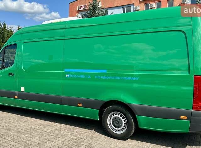Зелений Мерседес Sprinter, об'ємом двигуна 2.2 л та пробігом 224 тис. км за 28950 $, фото 12 на Automoto.ua