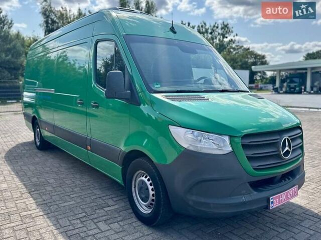 Зелений Мерседес Sprinter, об'ємом двигуна 2.2 л та пробігом 224 тис. км за 28950 $, фото 2 на Automoto.ua