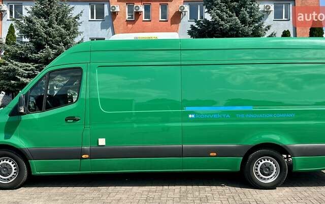 Зелений Мерседес Sprinter, об'ємом двигуна 2.2 л та пробігом 224 тис. км за 28950 $, фото 11 на Automoto.ua