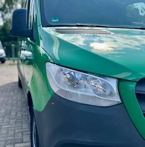Зелений Мерседес Sprinter, об'ємом двигуна 2.2 л та пробігом 224 тис. км за 28950 $, фото 16 на Automoto.ua