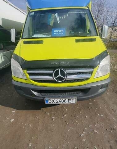 Зеленый Мерседес Sprinter, объемом двигателя 2.9 л и пробегом 400 тыс. км за 16300 $, фото 2 на Automoto.ua