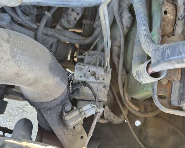 Зеленый Мерседес Sprinter, объемом двигателя 2.15 л и пробегом 350 тыс. км за 10500 $, фото 37 на Automoto.ua