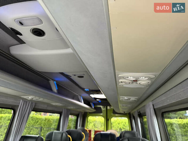 Зеленый Мерседес Sprinter, объемом двигателя 3 л и пробегом 397 тыс. км за 36499 $, фото 28 на Automoto.ua
