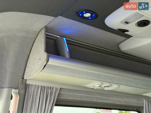 Зеленый Мерседес Sprinter, объемом двигателя 3 л и пробегом 397 тыс. км за 36499 $, фото 22 на Automoto.ua
