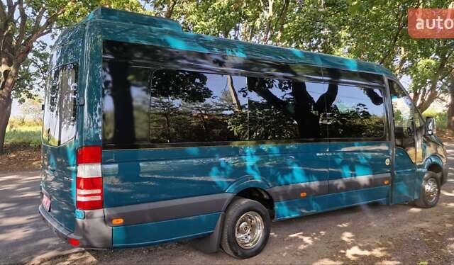 Зеленый Мерседес Sprinter, объемом двигателя 3 л и пробегом 296 тыс. км за 49900 $, фото 9 на Automoto.ua