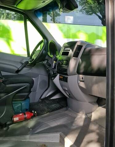 Зеленый Мерседес Sprinter, объемом двигателя 3 л и пробегом 296 тыс. км за 49900 $, фото 23 на Automoto.ua