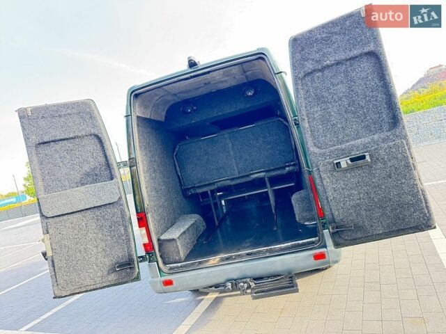 Зеленый Мерседес Sprinter, объемом двигателя 2.7 л и пробегом 460 тыс. км за 7900 $, фото 20 на Automoto.ua