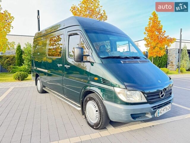 Зеленый Мерседес Sprinter, объемом двигателя 2.7 л и пробегом 460 тыс. км за 7900 $, фото 2 на Automoto.ua