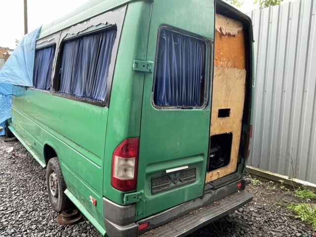 Зеленый Мерседес Sprinter, объемом двигателя 0 л и пробегом 500 тыс. км за 450 $, фото 1 на Automoto.ua