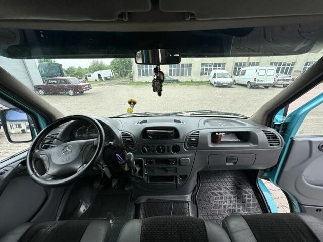 Зеленый Мерседес Sprinter, объемом двигателя 2.7 л и пробегом 640 тыс. км за 12999 $, фото 5 на Automoto.ua