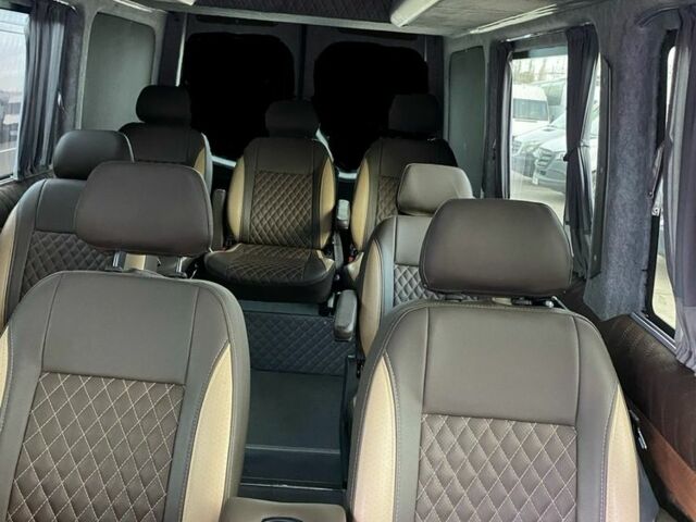 Зеленый Мерседес Sprinter, объемом двигателя 2.7 л и пробегом 100 тыс. км за 6500 $, фото 10 на Automoto.ua