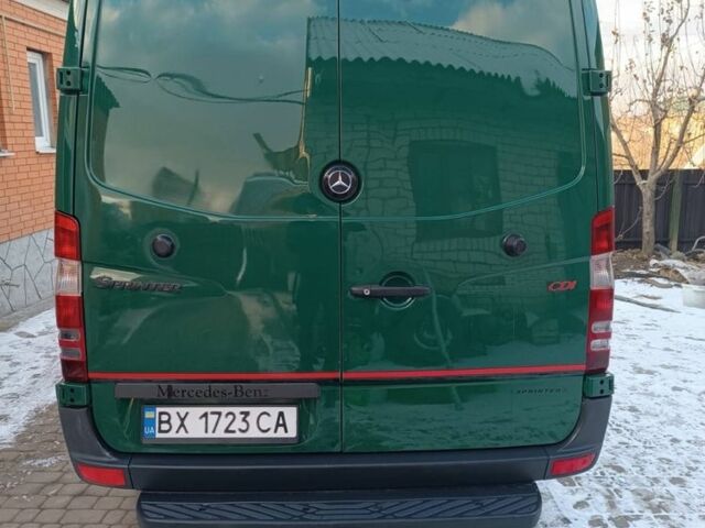 Зеленый Мерседес Sprinter, объемом двигателя 3 л и пробегом 160 тыс. км за 17300 $, фото 7 на Automoto.ua