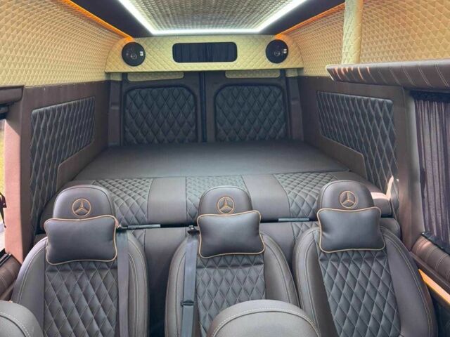 Зеленый Мерседес Sprinter, объемом двигателя 2.2 л и пробегом 380 тыс. км за 20500 $, фото 15 на Automoto.ua
