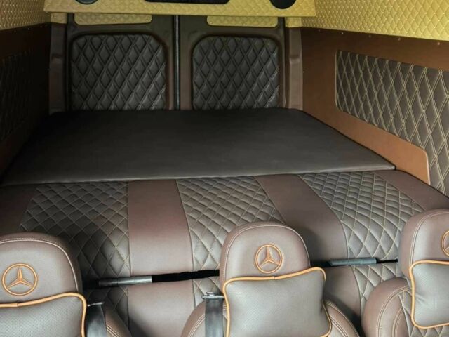 Зеленый Мерседес Sprinter, объемом двигателя 2.2 л и пробегом 380 тыс. км за 20500 $, фото 9 на Automoto.ua